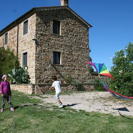Κατάλυμα σε φάρμα Podere Campopiano